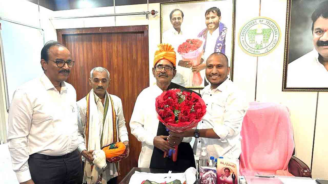 గొర్రె కాప‌రుల సంక్షేమం కోస‌మే ప్ర‌త్యేక గొర్రెల అభివృద్ధి ప‌థ‌కం : దూదిమెట్ల బాల‌రాజు యాద‌వ్