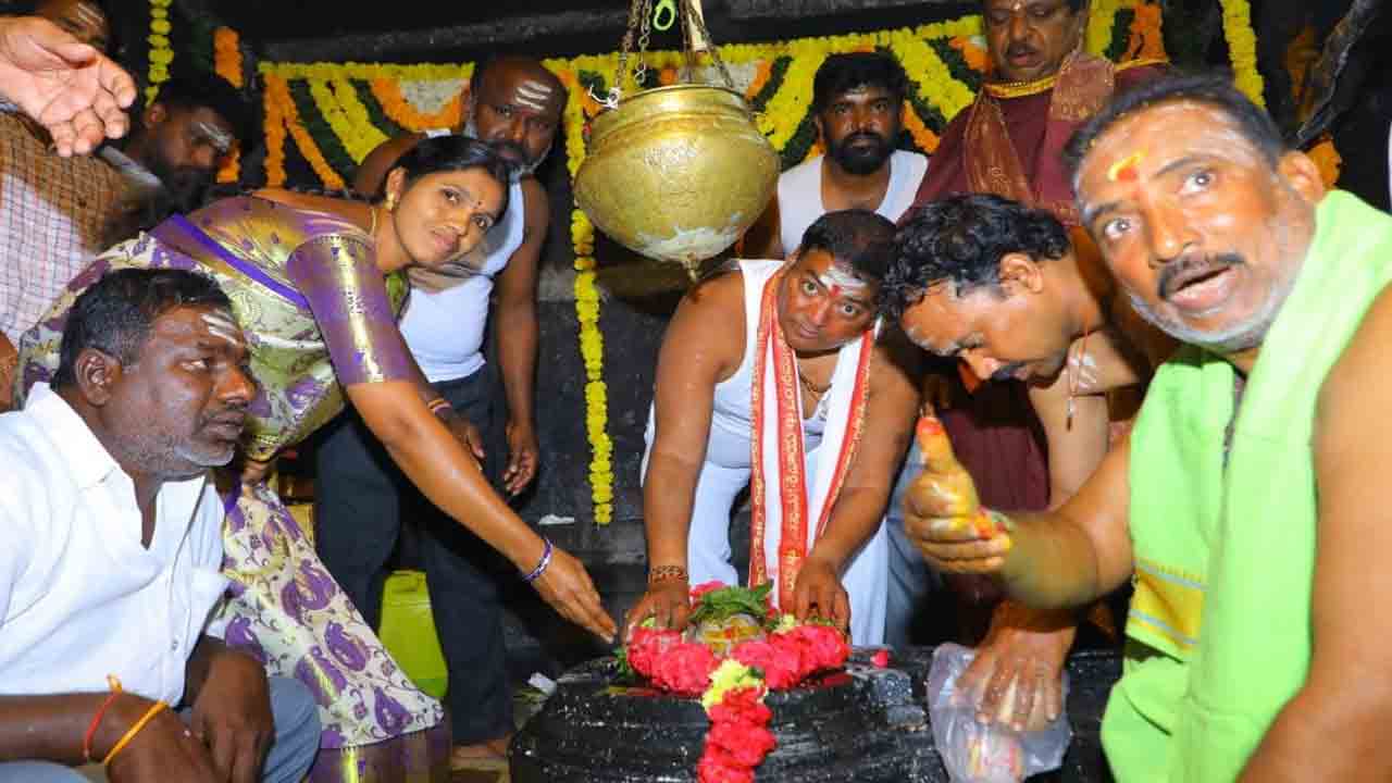 బీఆర్‌ఎస్‌ హయాంలోనే ఆలయాల అభివృద్ధి