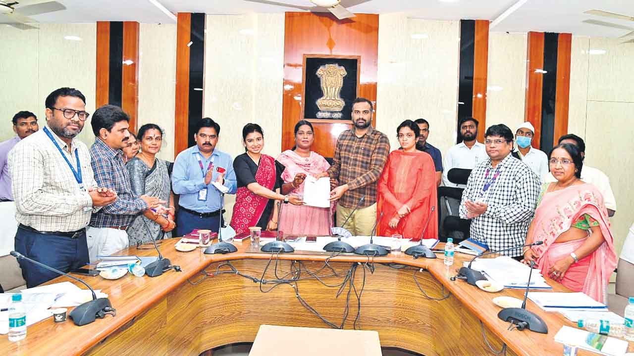 ట్రాన్స్‌జెండర్‌కు రుణం మంజూరు