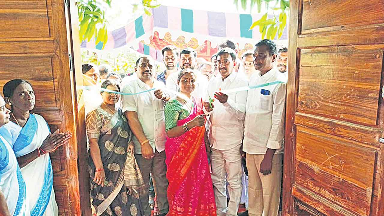 యజ్ఞంలా కంటి వెలుగు