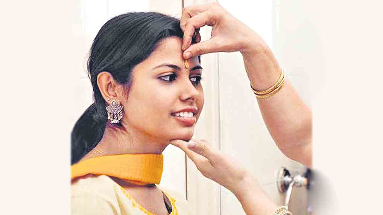 పెండ్లయిన ఆడబిడ్డ 14 ఏండ్లపాటు వెళ్లకపోతే..