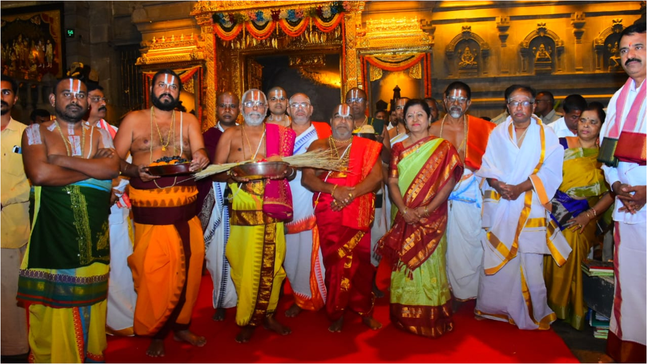 Yadagirigutta | యాదగిరిగుట్ట లక్ష్మీనరసింహస్వామి బ్రహ్మోత్సవాలకు శ్రీకారం.. స్వయంభువుల అనుమతితో  ప్రారంభం