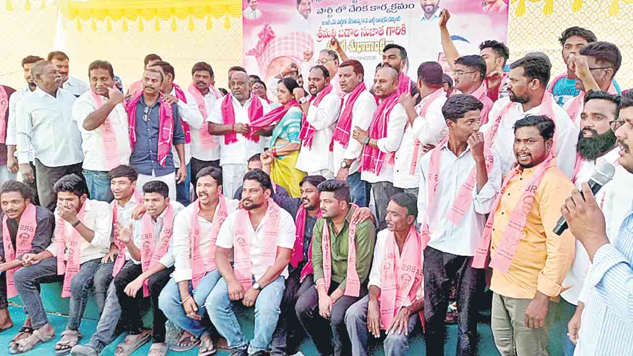 ప్రమాణం చేశారు.. గ్యాస్‌ ధర పెంచారు