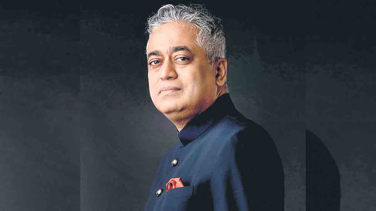 చట్టం పనిచేసేది ఇలాగేనా?