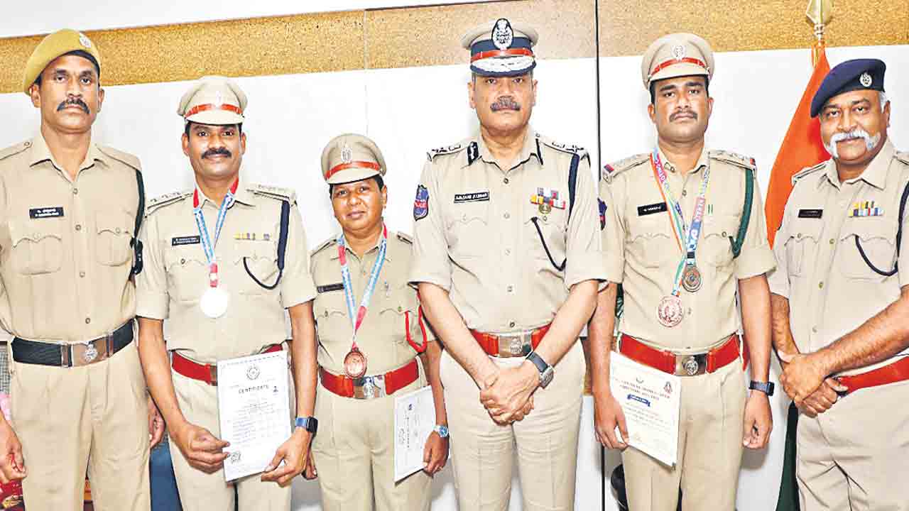 ఆలిండియా స్పోర్ట్స్‌ మీట్‌లో పోలీసుల సత్తా