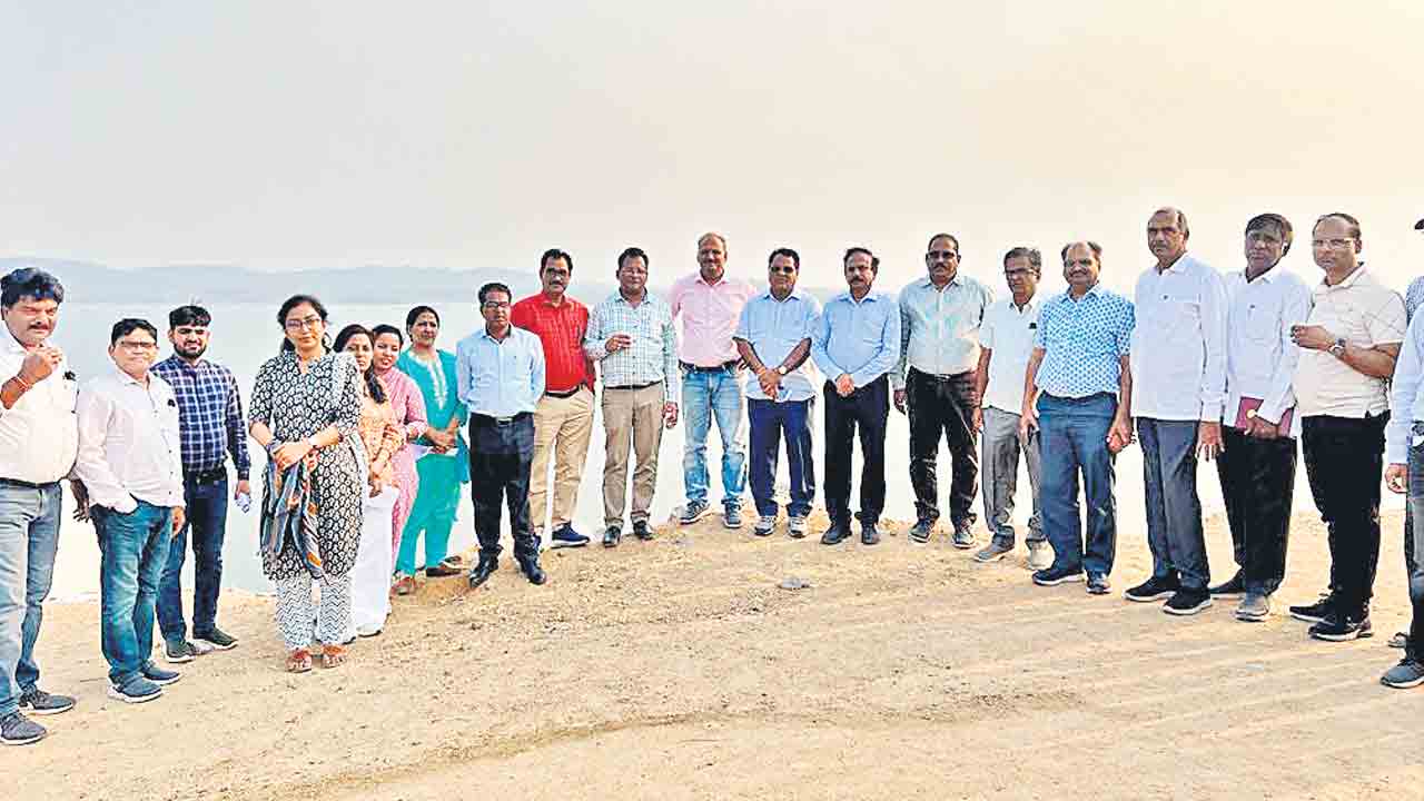 తెలంగాణ జలసంకల్పం అద్భుతం