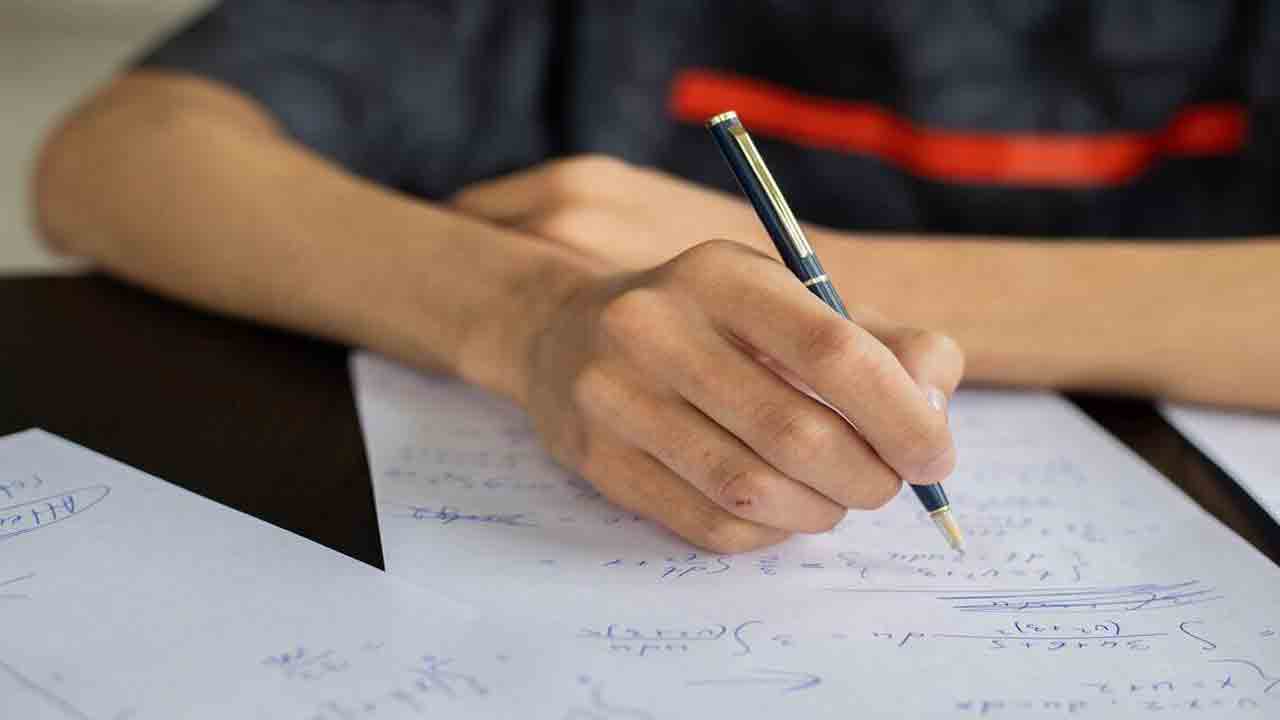 హార్టికల్చర్‌ ఎగ్జామ్‌పై నేడు నిర్ణయం