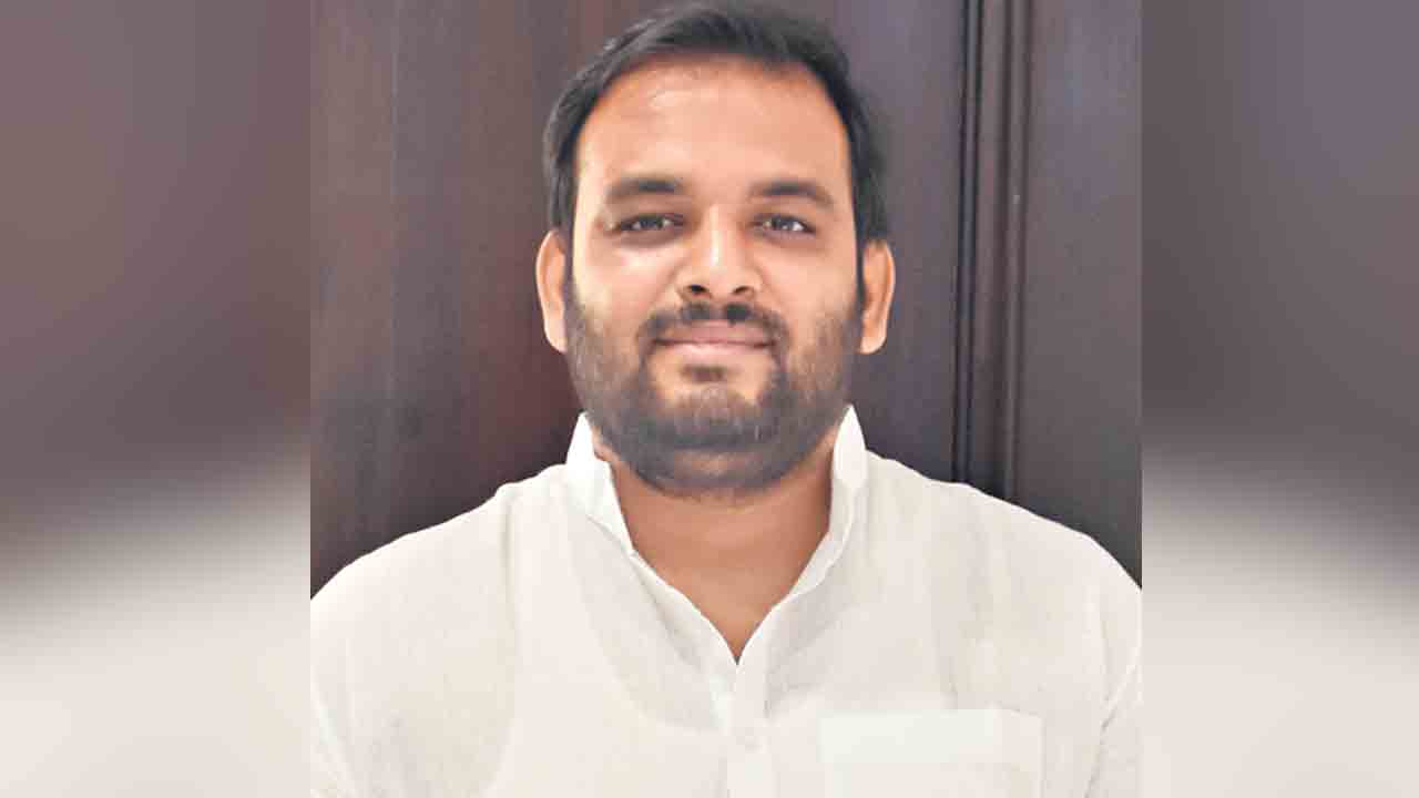 బీఆర్‌ఎస్‌ ప్రధాన కార్యదర్శిగా హిమాన్షు తివారి