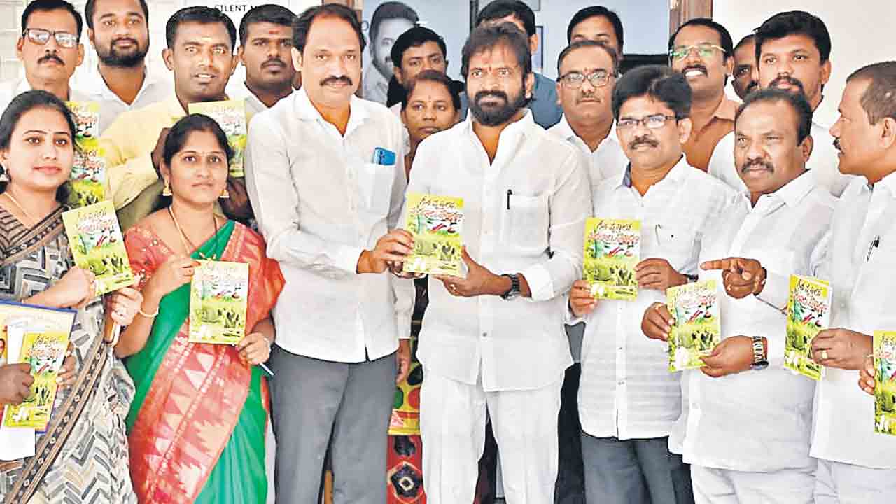 చారిత్రక, వారసత్వ సంపదను విభజించాలి