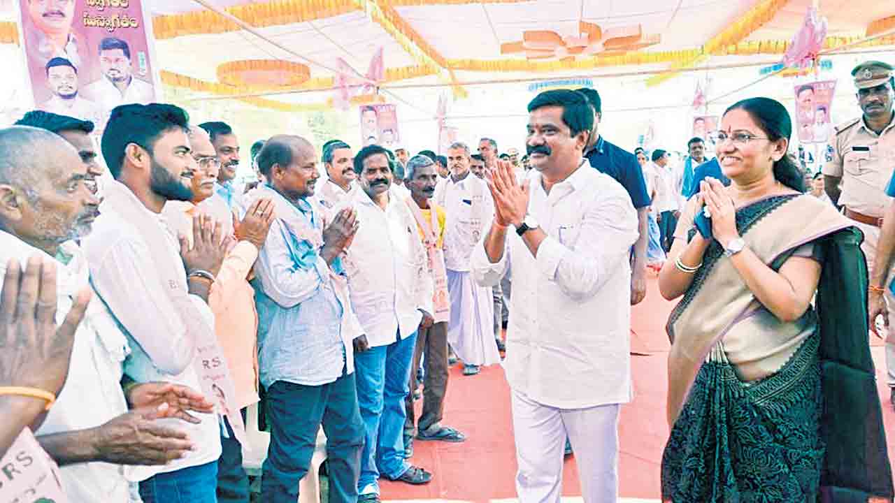 ఆత్మీయ కలయిక