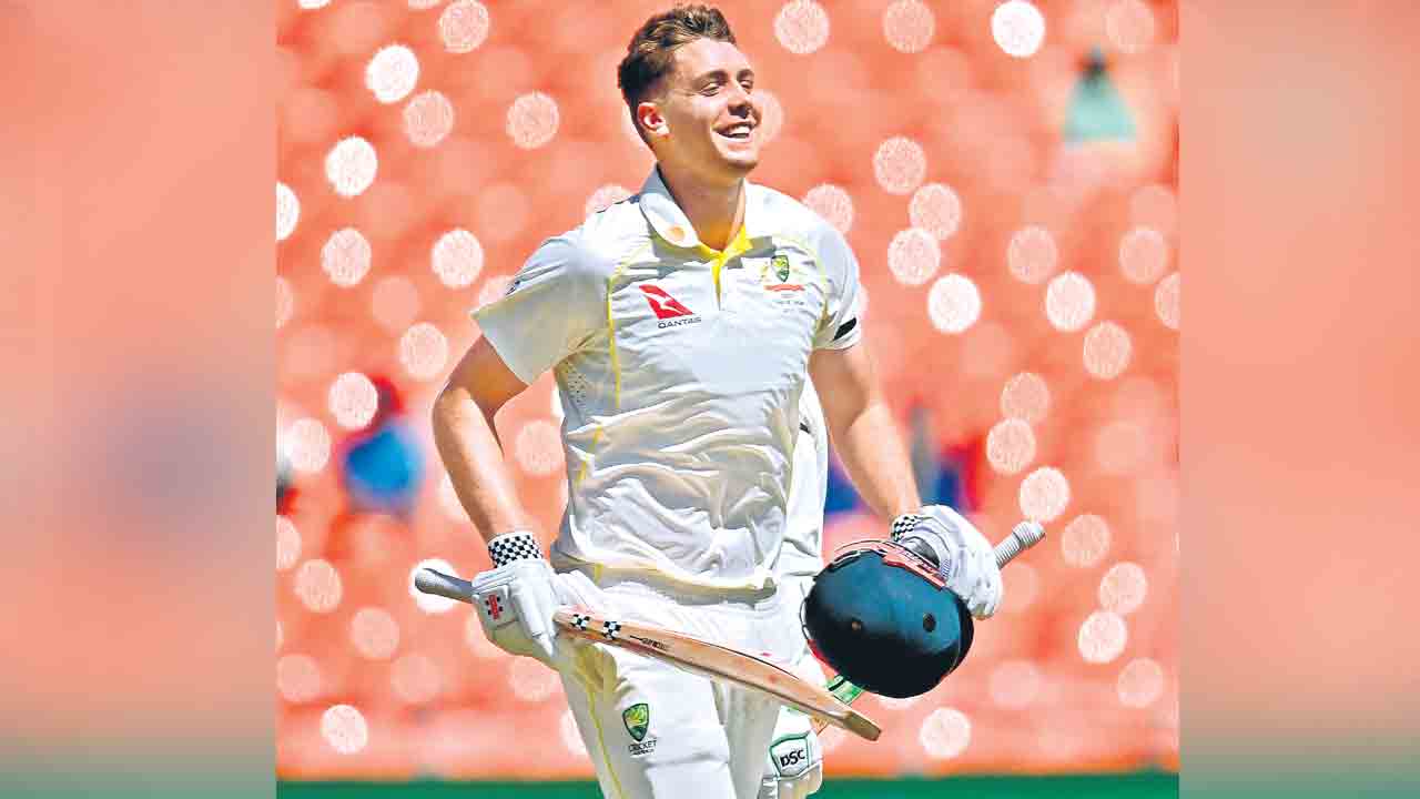 IND vs AUS | టీమిండియాకు నేడే అసలు సిసలు పరీక్ష.. ఆస్ట్రేలియా భారీ స్కోర్‌ను దాటేస్తుందా?