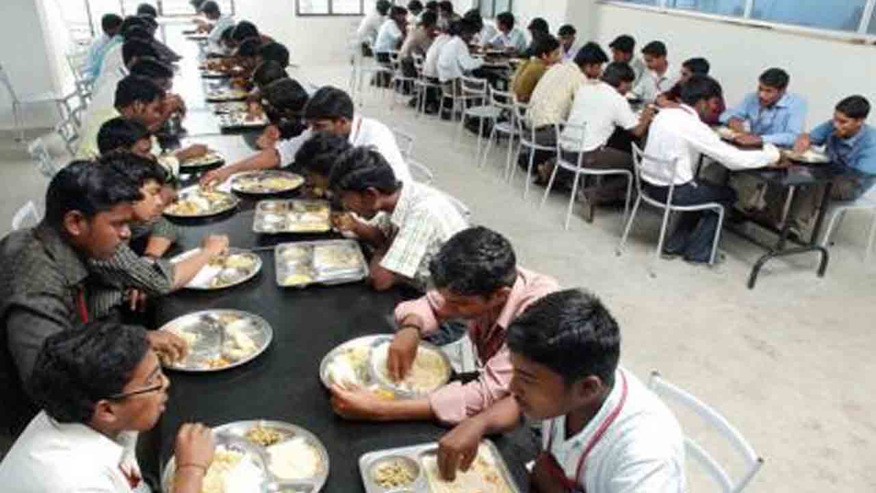 Mess charges hike | హాస్టళ్ల మెస్‌ చార్జీలు 25% పెంపు!