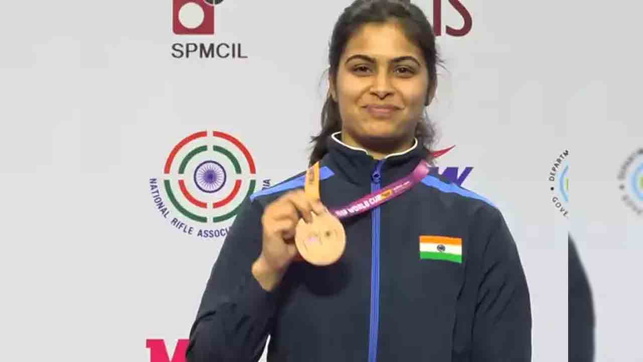 మను బాకర్‌కు కాంస్యం