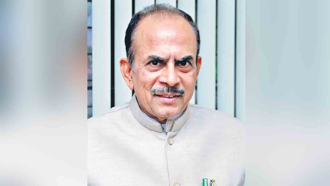 బీజేపీ కక్షసాధింపు చర్యలను ఎండగడుతాం