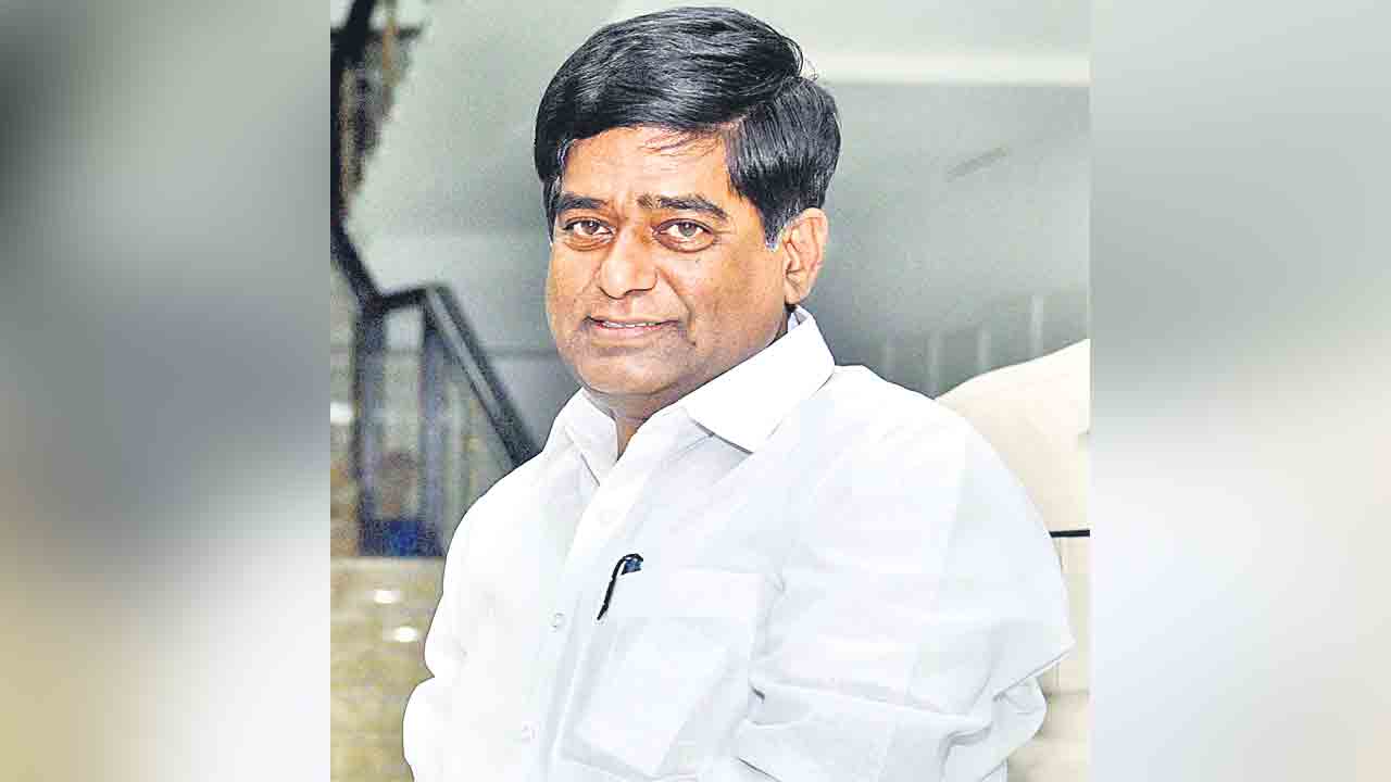 ఐరాస జల సదస్సుకు వీ ప్రకాశ్‌కు ఆహ్వానం