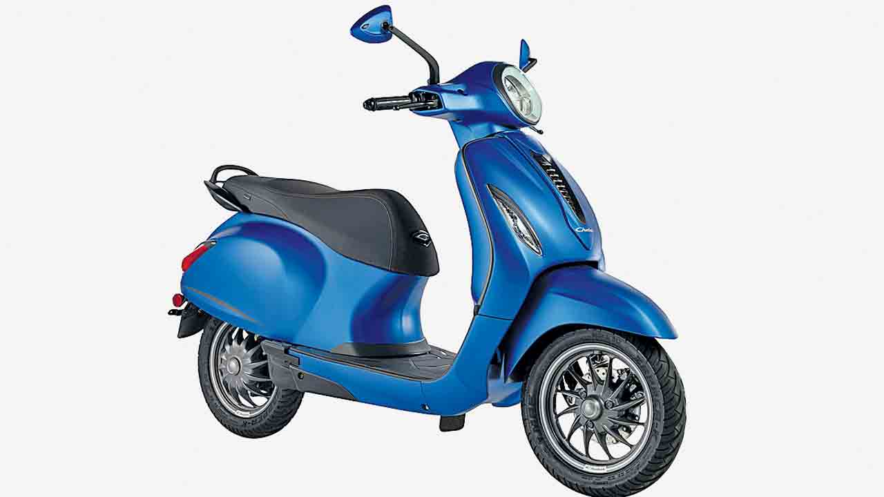 చేతక్‌ ప్రీమియం ఈవీ