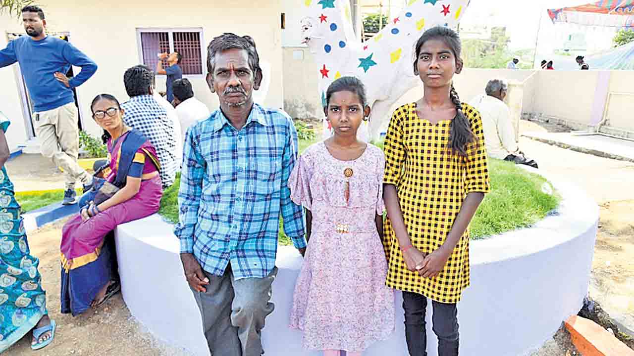 ఆకారం నర్సయ్యకు ఆటో వచ్చింది!