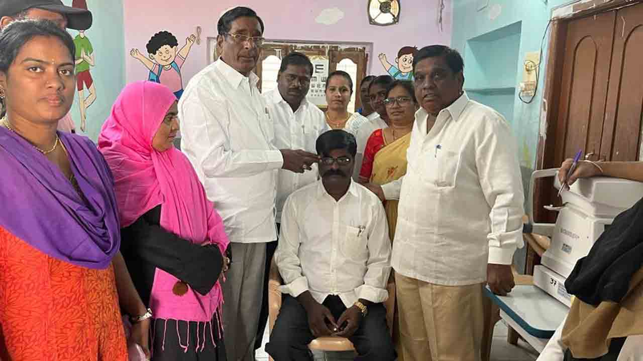 కంటివెలుగు కేంద్రాలను వినియోగించుకోవాలి