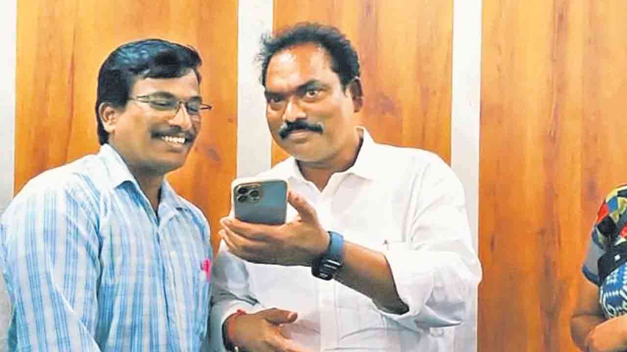 కృతజ్ఞతలు చేతల్లో చూపించాలి