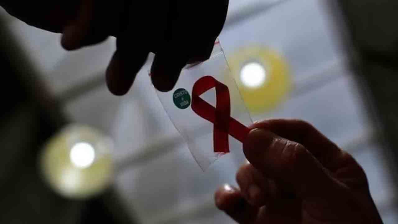 HIV | ఏడాది చిన్నారికి హెచ్‌ఐవీ సిరంజితో ఇంజెక్షన్‌..  యూపీలో వైద్యుల నిర్లక్ష్యం