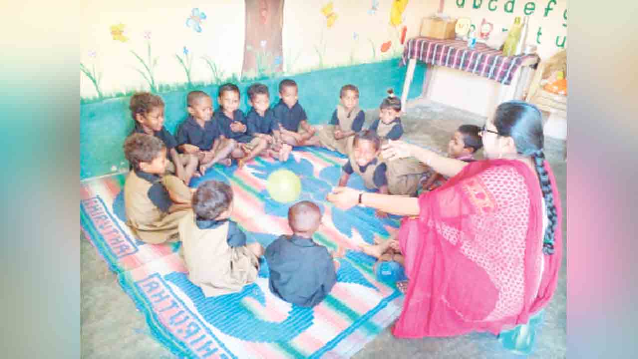 అమ్మ ఒడి అంగన్‌వాడీ బడి