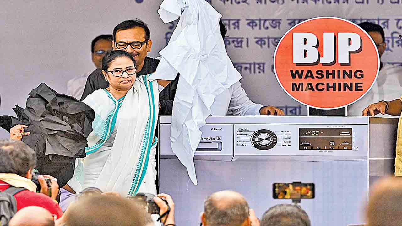 ‘దుశ్శాసన’ బీజేపీని ఓడిద్దాం: మమత