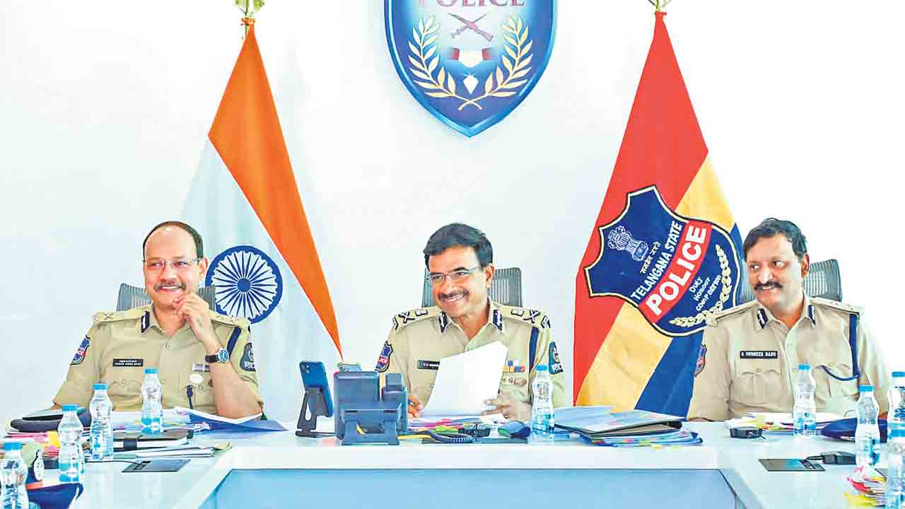 సీసీ కెమెరాల కోసం డీ-కామో