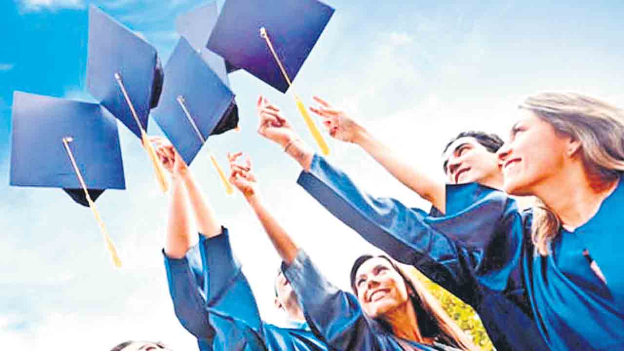 విదేశీ విద్య.. విద్యార్థులకు వరం