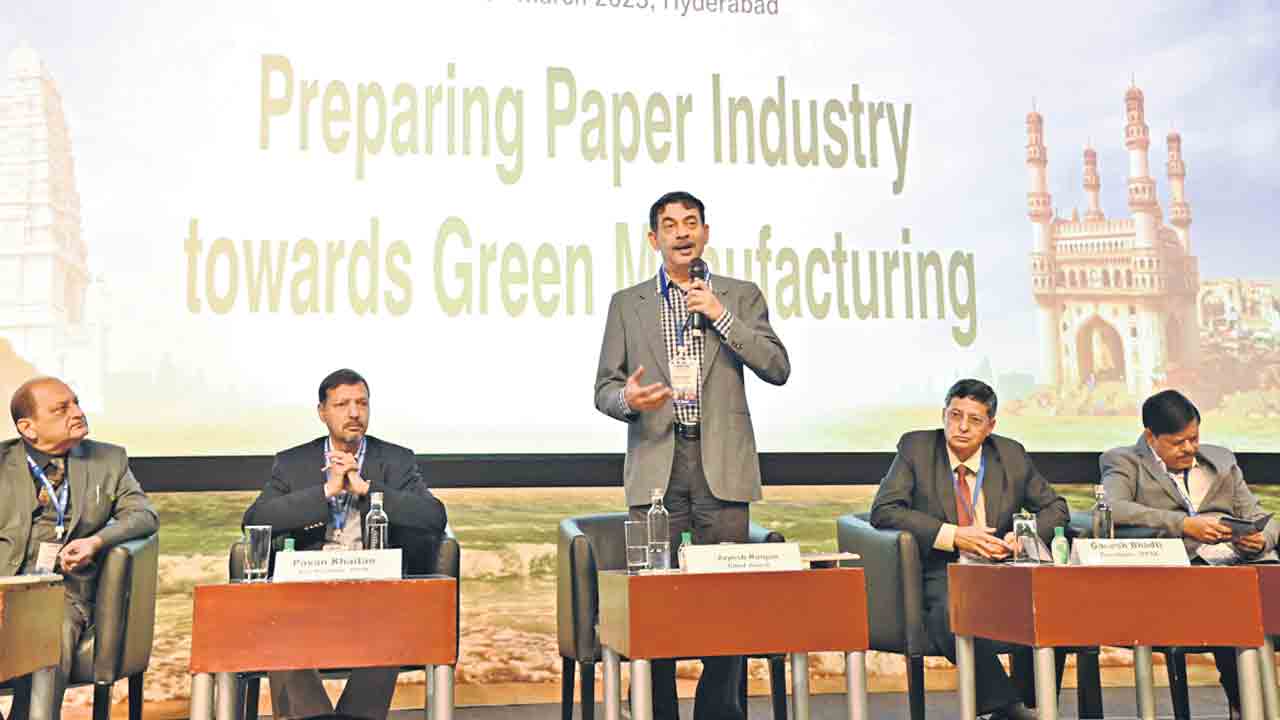 మనల్ని మనం మార్చుకోవాలి