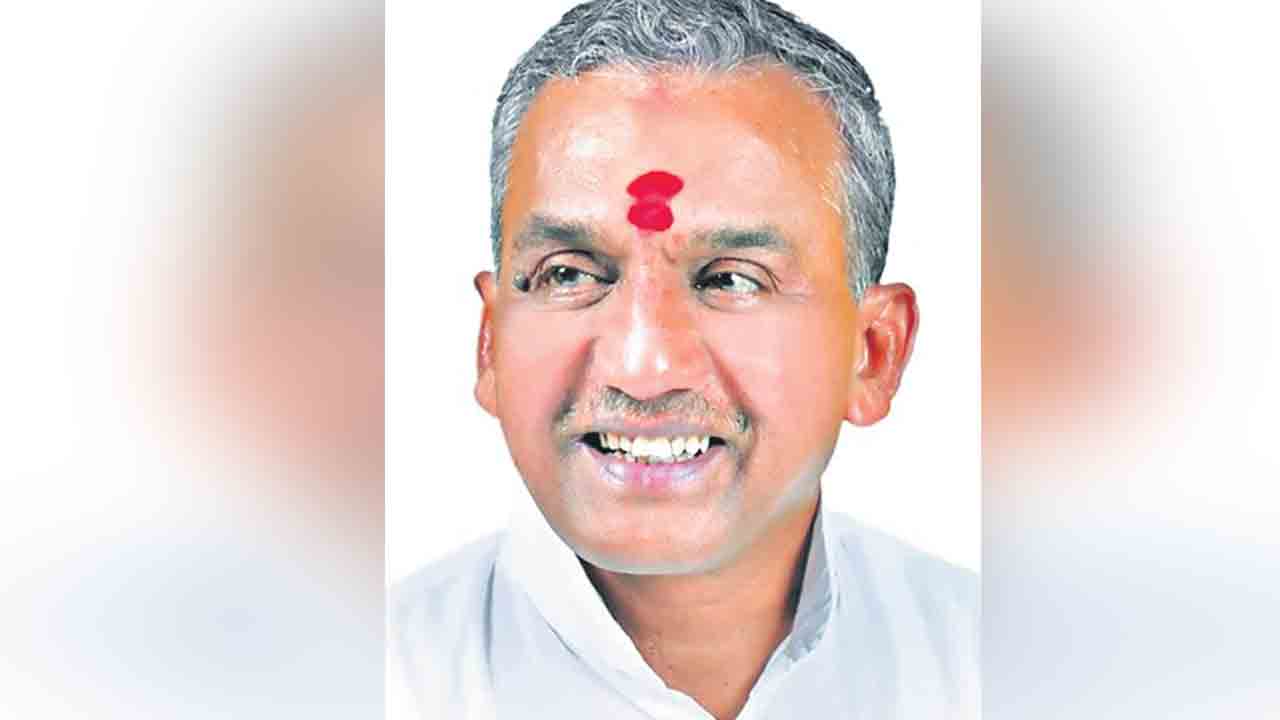 మహారాష్ట్రలో చేరికల జోరు