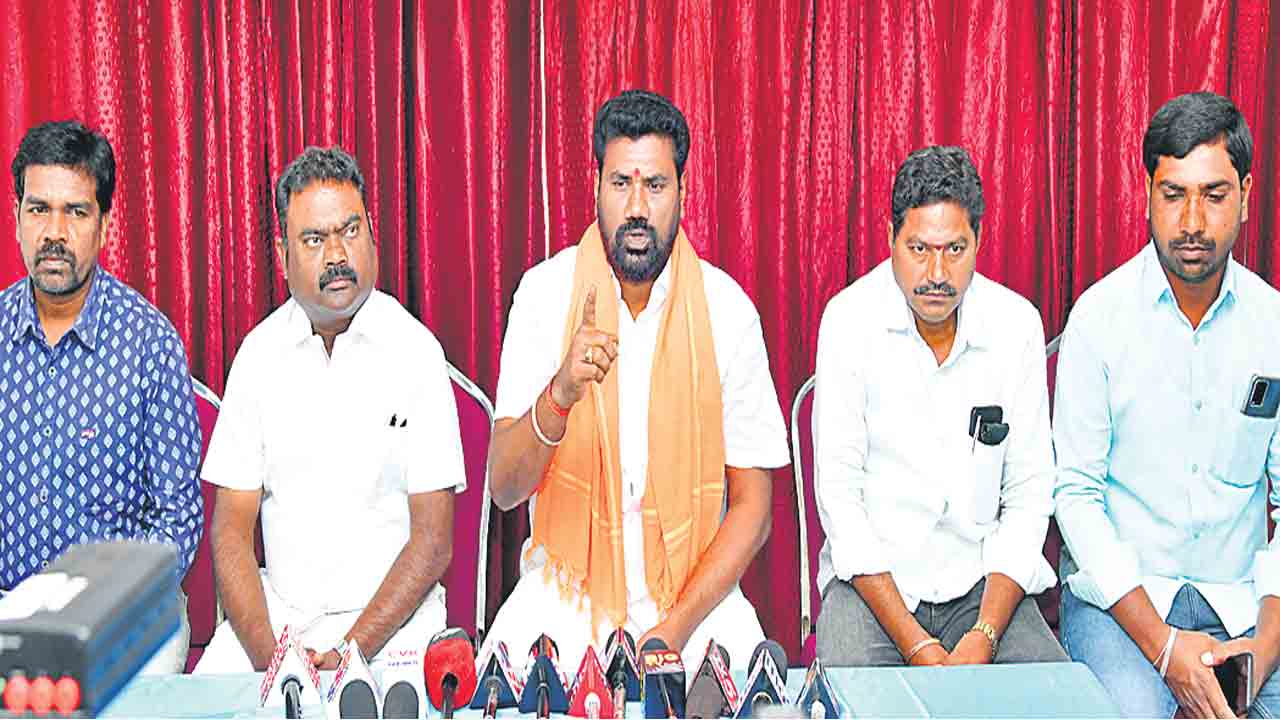 బండి బ్లాక్‌మెయిలర్‌