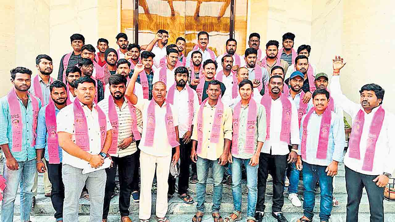 ఎమ్మెల్యే మర్రి సమక్షంలో బీఆర్‌ఎస్‌లో 60 మంది చేరిక