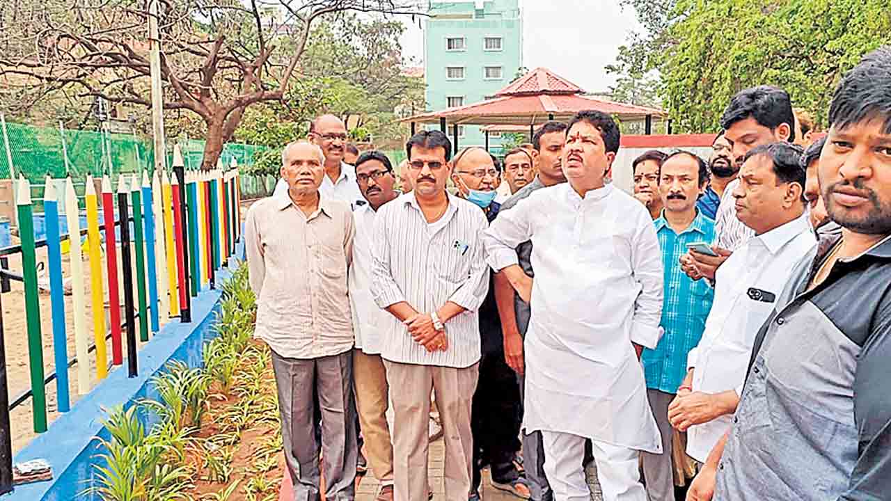 ఆహ్లాదం, ఆరోగ్యానికి కేంద్రాలుగా థీమ్‌ పార్కులు