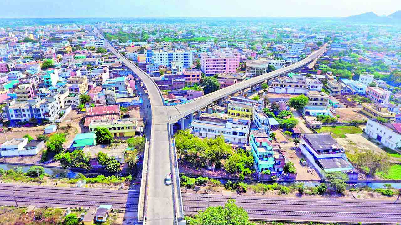 ఓరుగల్లు ప్రగతి పరవళ్లు