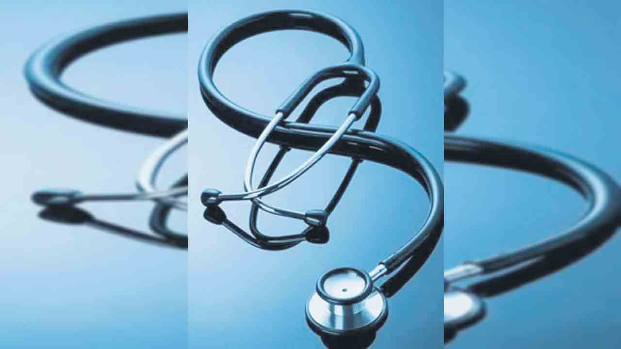 రెండు ప్రయత్నాల్లో ఉత్తీర్ణులవ్వాలి