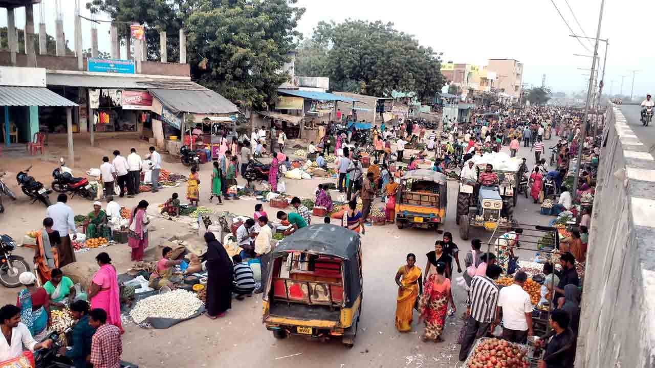 Kattangur Market |  73 ఏండ్ల చరిత్ర ఉన్న కట్టంగూర్‌ సంత గురించి ఈ విషయాలు తెలుసా