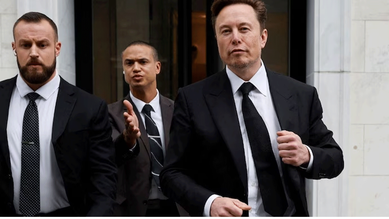 Elon Musk | మ‌స్క్‌కు హై సెక్యూరిటీ: రెస్ట్ రూంలోనూ ట్విట్ట‌ర్ బాస్‌ను అనుస‌రిస్తున్న బాడీగార్డులు