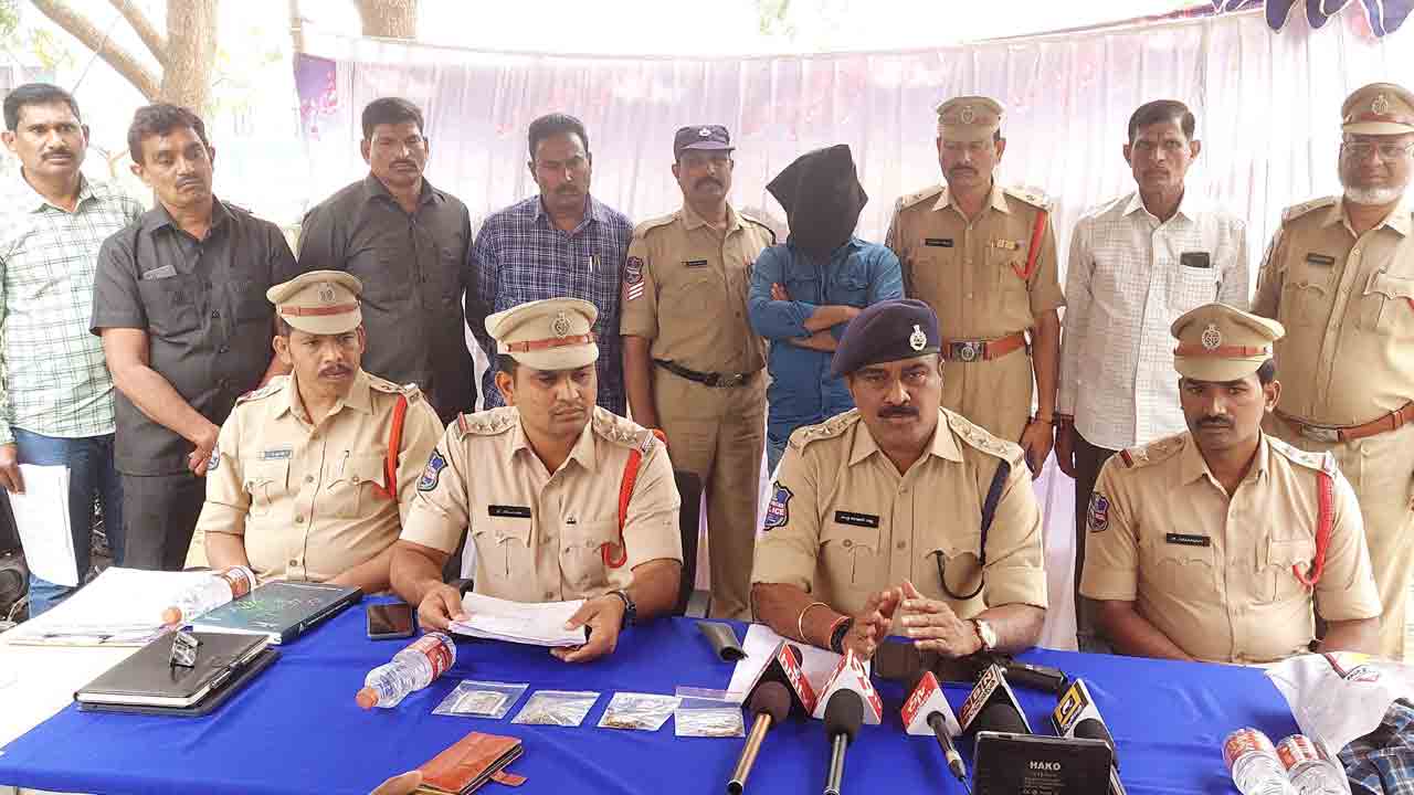 నగదు ఇవ్వలేదని హతమార్చాడు