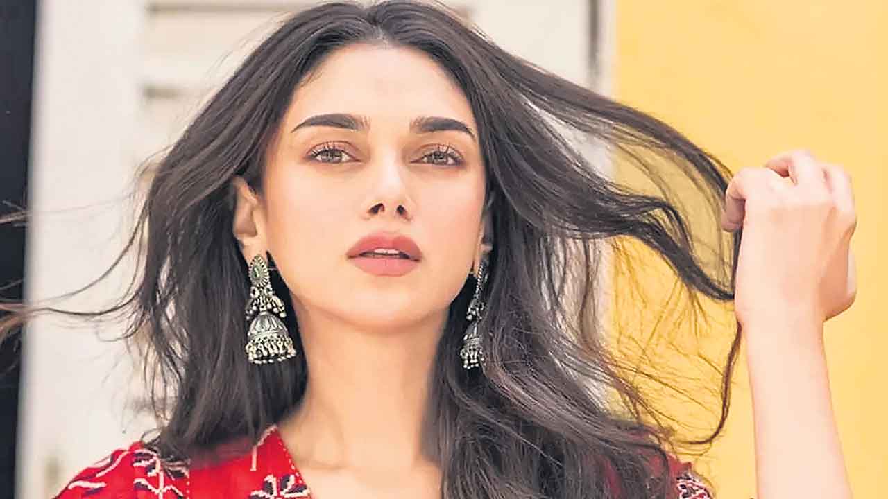 Web Series | అందాల అనార్కలి