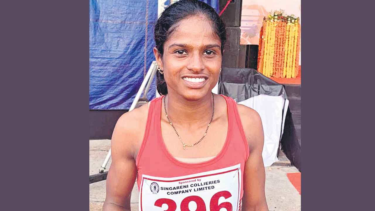 ఐశ్వర్యపై నాలుగేండ్ల్ల నిషేధం