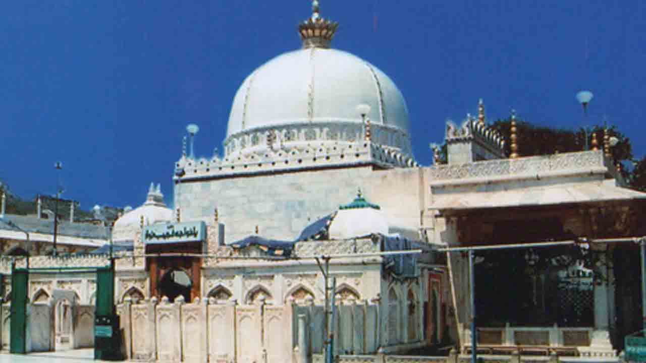 అజ్మీర్‌ దర్గాలో తెలంగాణ భక్తులకు వసతి