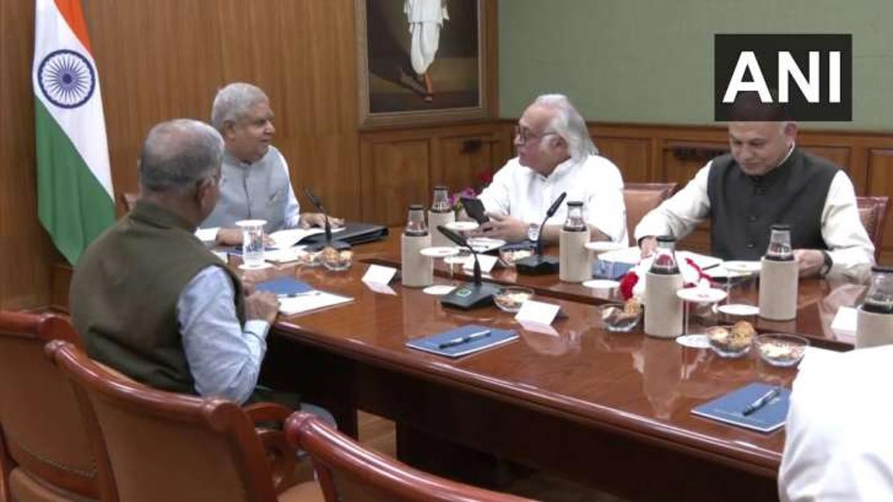 Jagdeep Dhankhar | రేపటి నుంచి పార్లమెంట్‌ సమావేశాలు.. అఖిలపక్షంతో సమావేశమైన రాజ్యసభ చైర్మన్‌