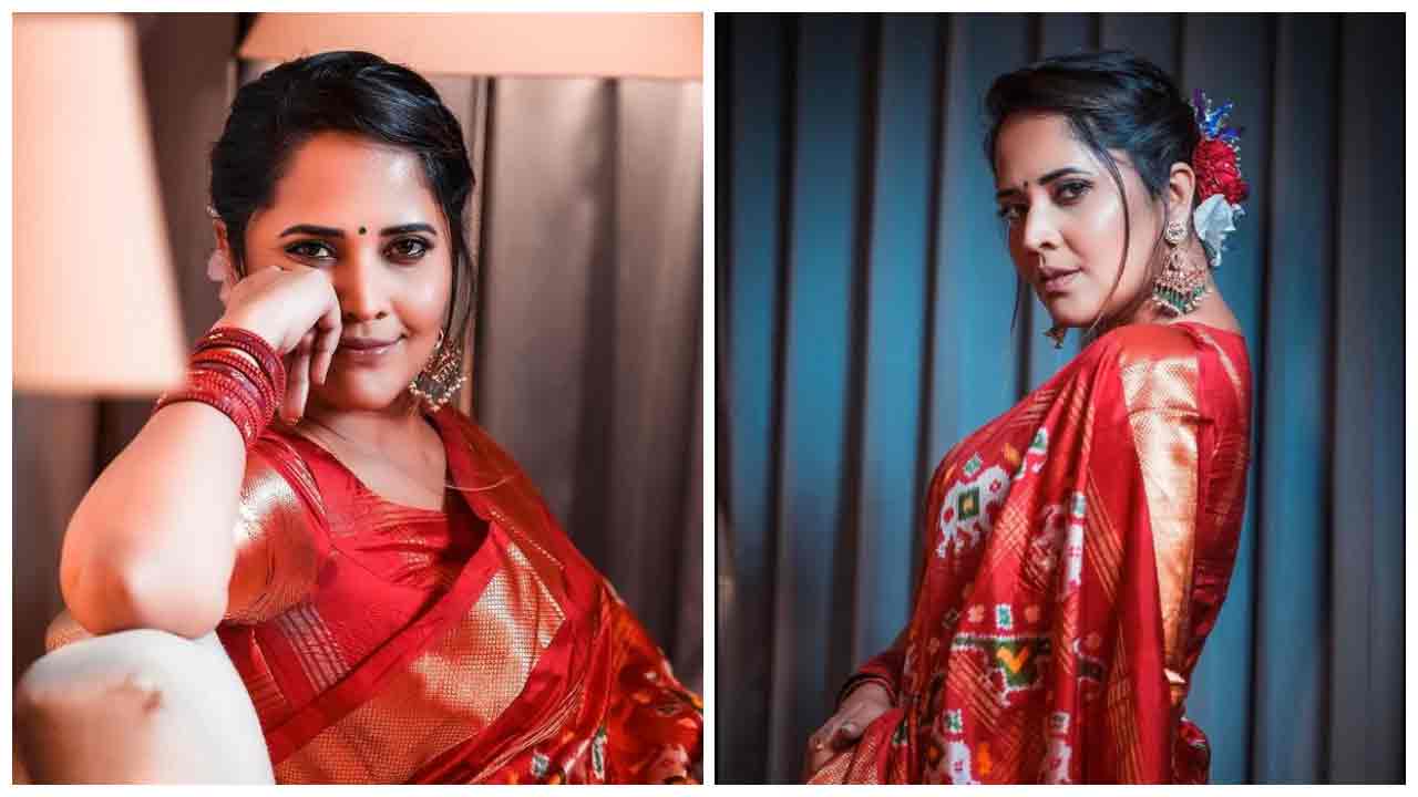 Anasuya Bharadwaj | చెంగావి రంగు చీరలో కవ్విస్తున్న అనసూయ భరద్వాజ్..