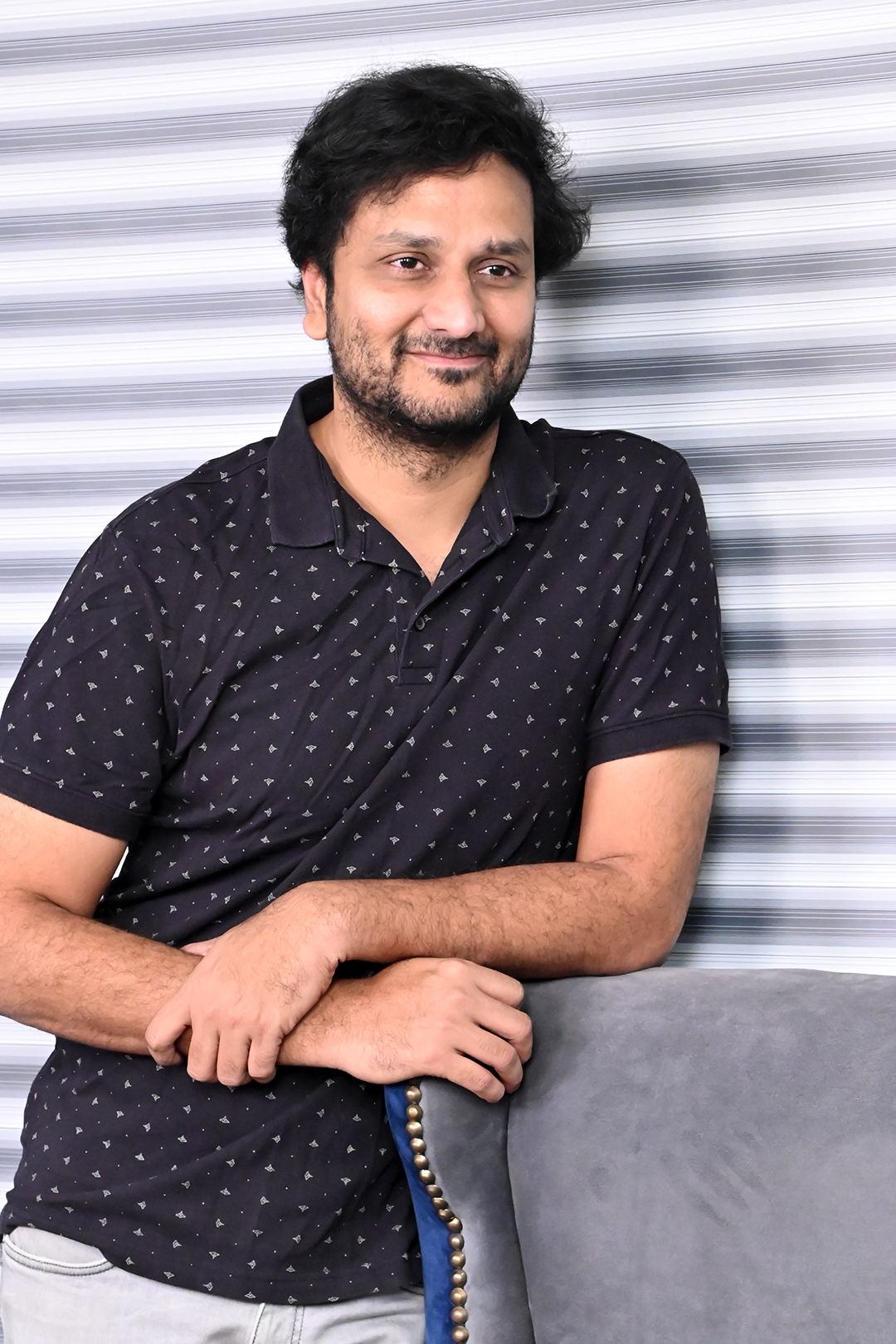 Avasarala Srinivas at Phalana Abbayi Phalana Ammayi Movie Interview