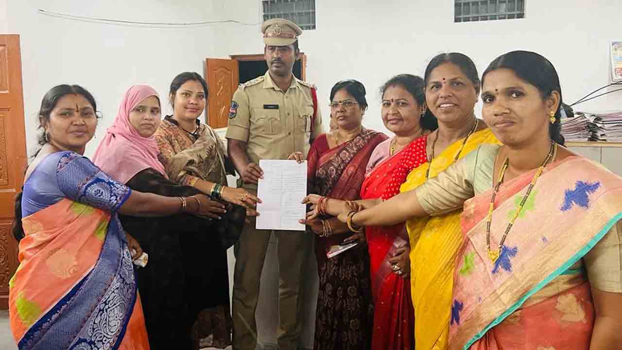 బండీ.. మాటలను వెనక్కి తీసుకో