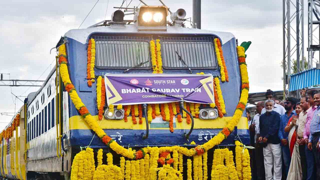 Bharat Gaurav Train |  18 నుంచి తొలి భారత్‌ గౌరవ్‌ రైలు.. 8 రాత్రులు, 9 పగళ్లు పుణ్యక్షేత్రాల్లో యాత్ర