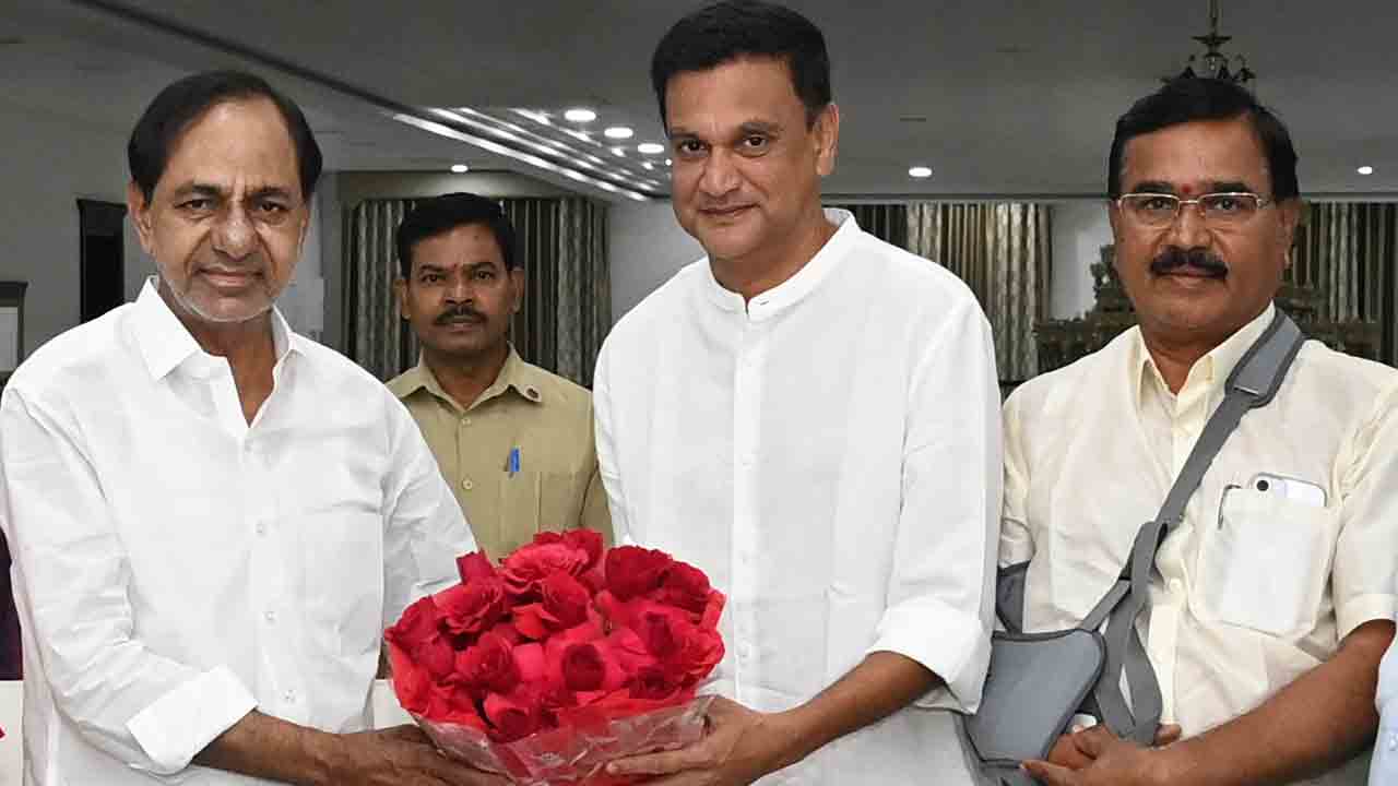 మారిన నడిగడ్డ రాజకీయం