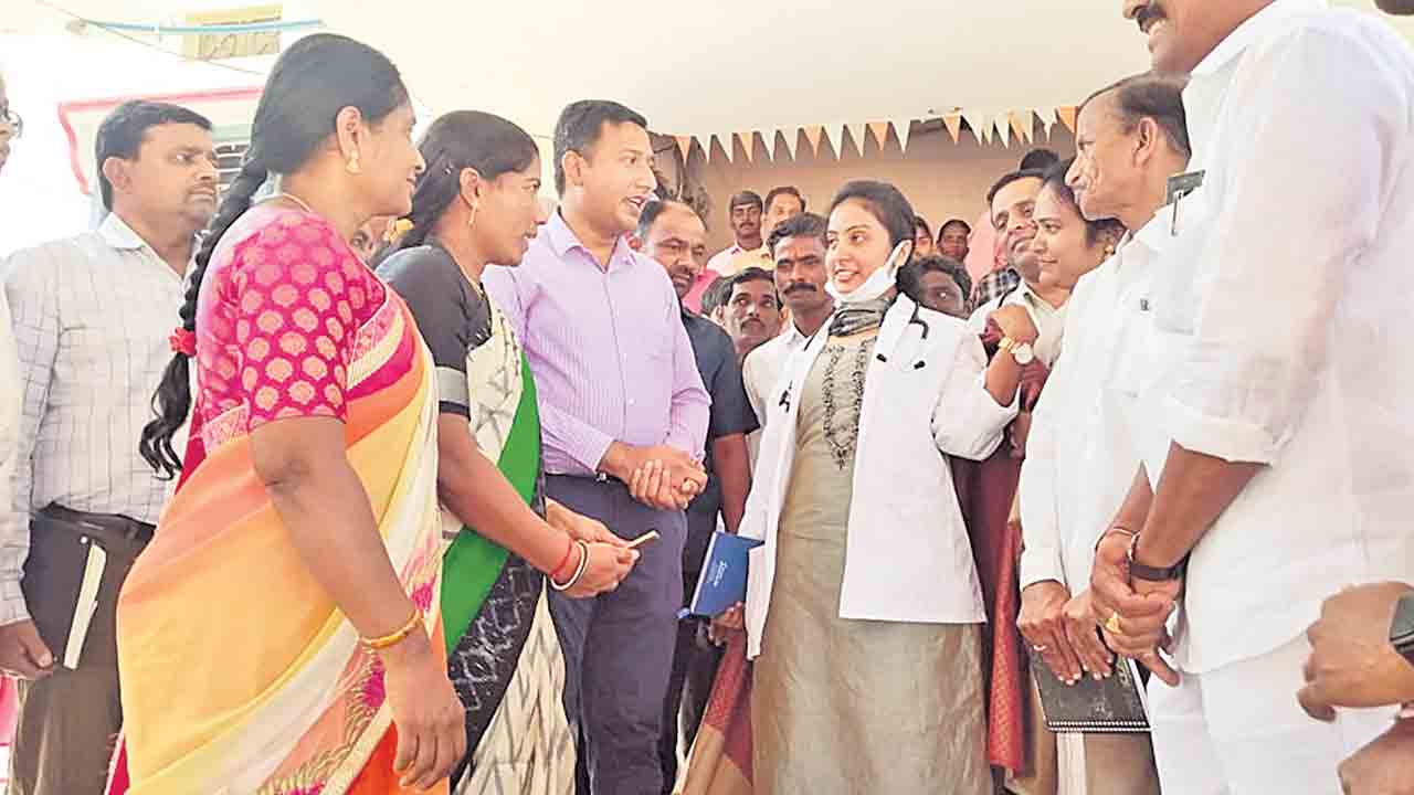కంటి వెలుగుతో చూపు ఇబ్బందులు దూరం
