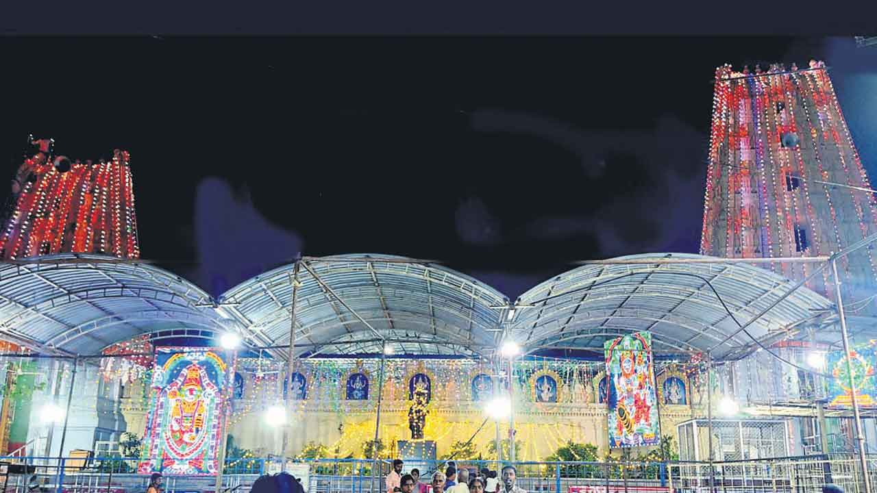 నృసింహుడి బ్రహ్మోత్సవాలకు వేళాయె..