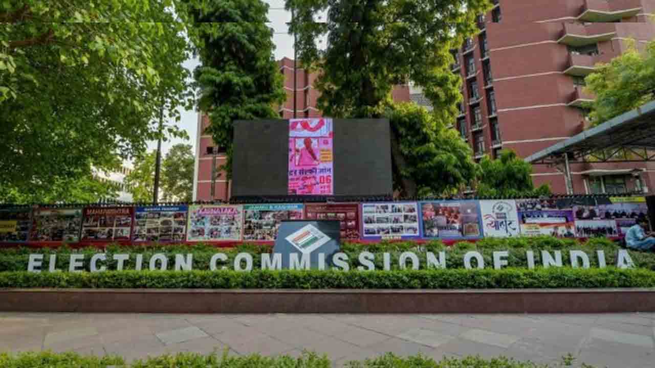 Karnataka elections | 11.30 గంటలకు కర్ణాటక ఎన్నికల షెడ్యూల్‌ ప్రకటించనున్న ఎలక్షన్‌ కమిషన్‌